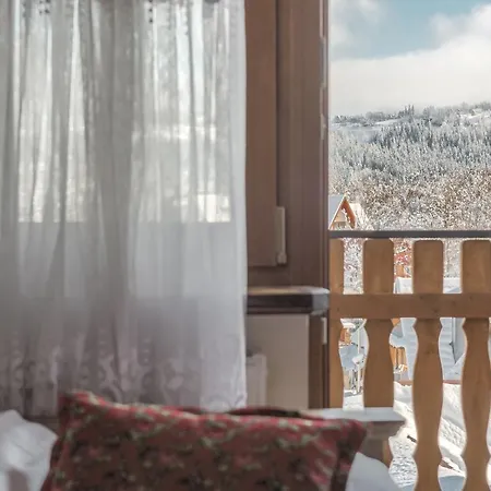 Kocham Tatry ベッド・アンド・ブレックファスト ザコパネ