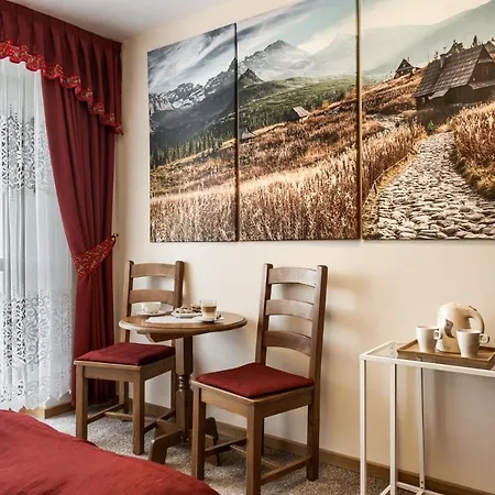 ベッド・アンド・ブレックファスト Kocham Tatry 3*