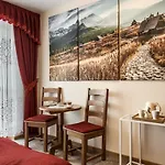 Frühstückspension Kocham Tatry 3*
