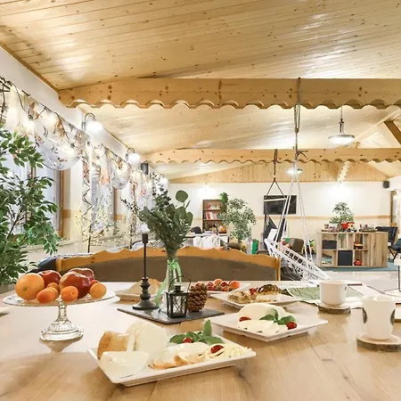 Kocham Tatry فندق مبيت وإفطار *