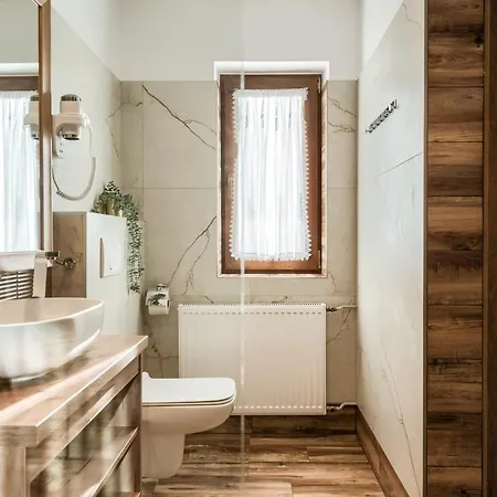 住宿加早餐酒店 Kocham Tatry 扎科帕内