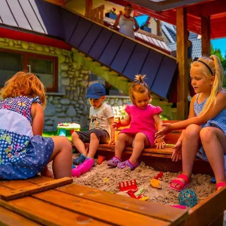 Kocham Tatry فندق مبيت وإفطار زاكوباني